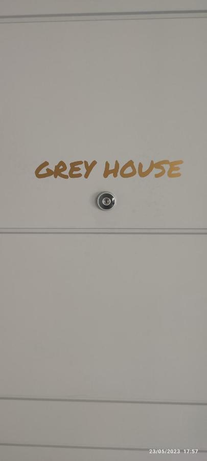 Grey House Pavia Con Box Privato Leilighet Eksteriør bilde