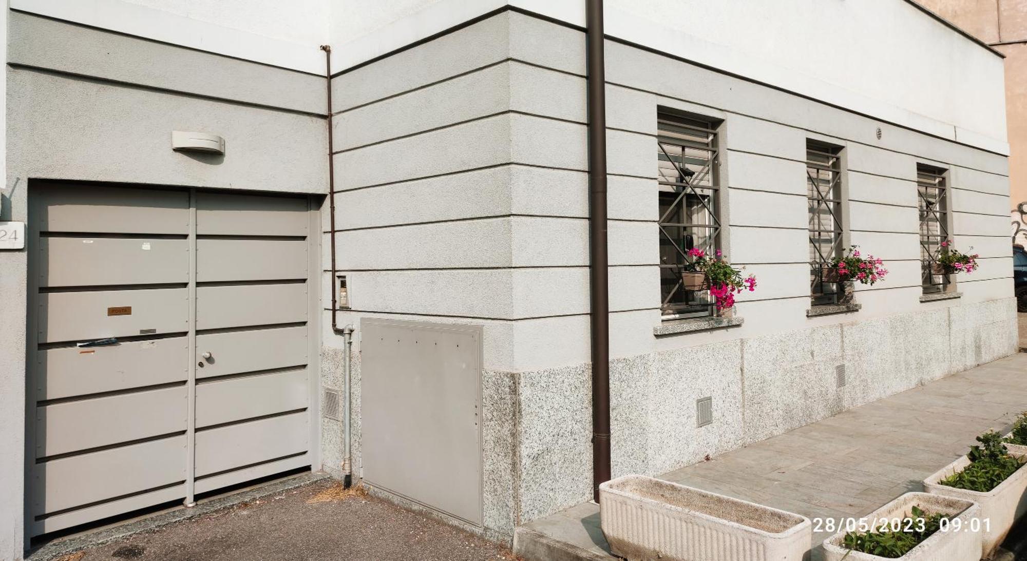Grey House Pavia Con Box Privato Leilighet Eksteriør bilde